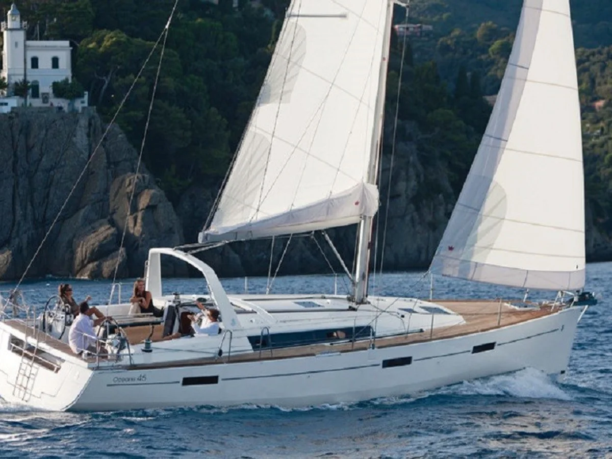 Beneteau Oceanis 45 - GYE11