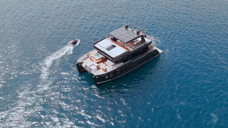 Catamaran Brise 
