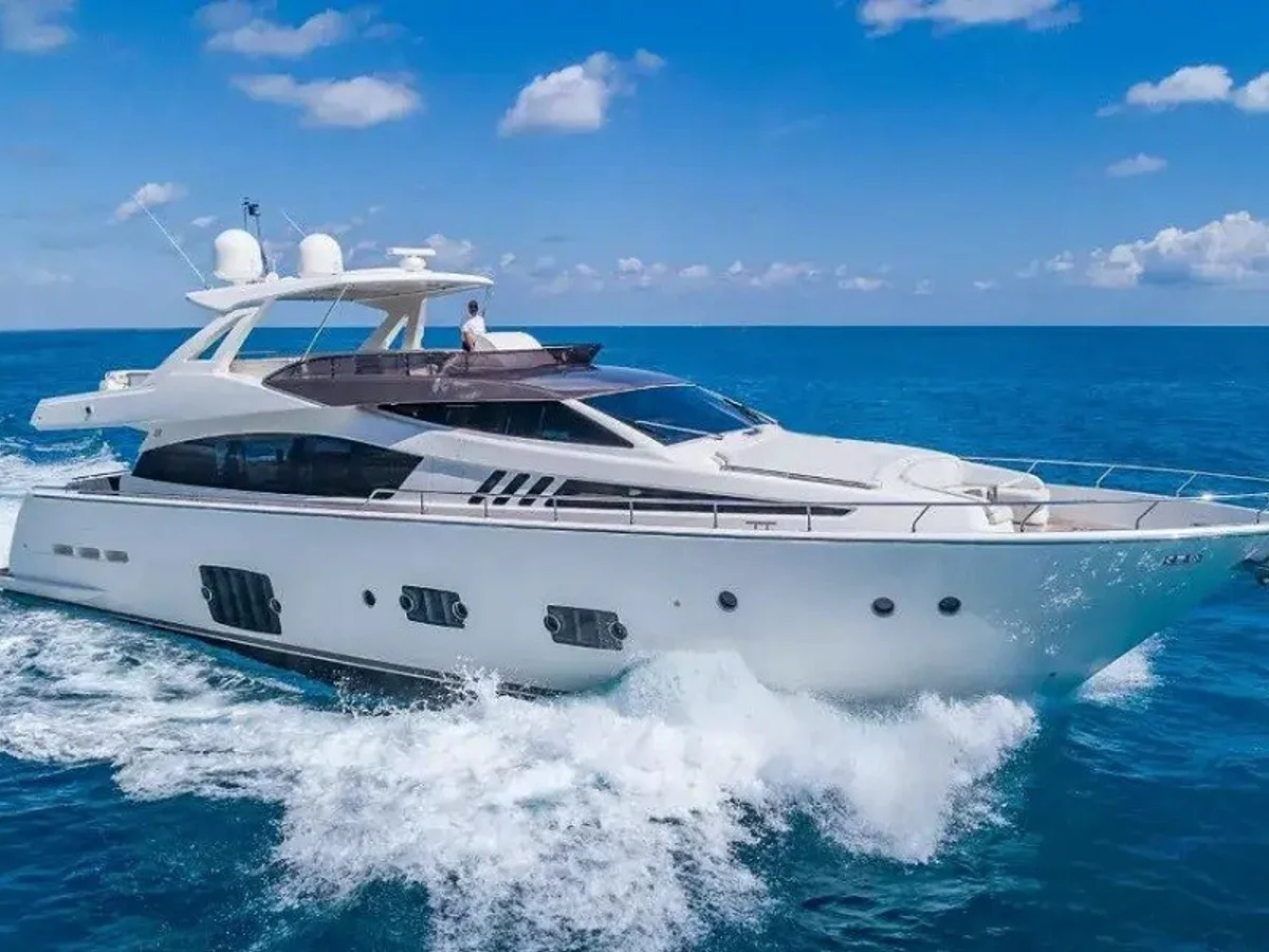 Motoryat Reine Des Coeurs