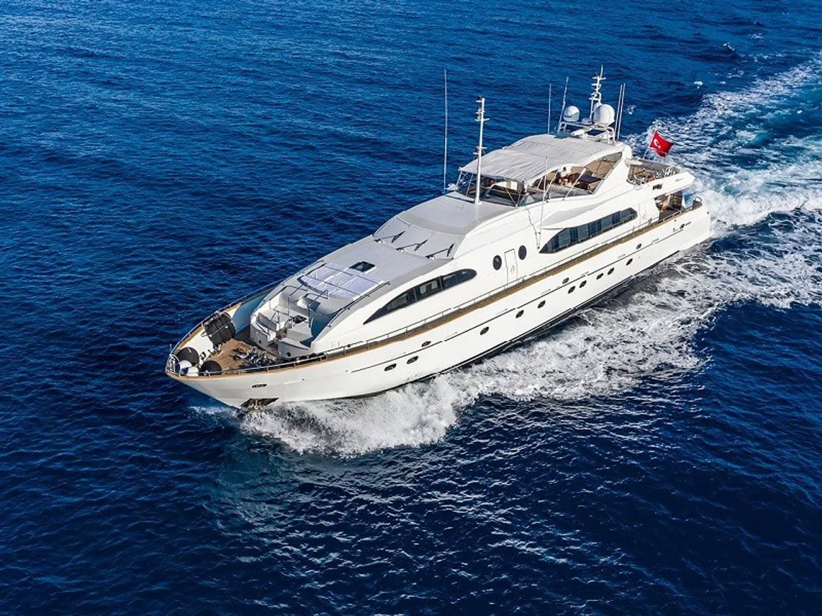 Motoryat Sanref Falcon 115